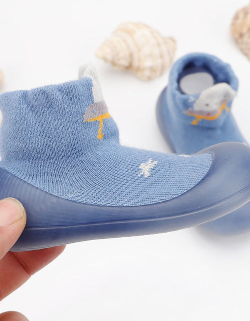 Load image into Gallery viewer, Soft Sole Non-Slip Thick Fleece Thermal Toddler Shoes
